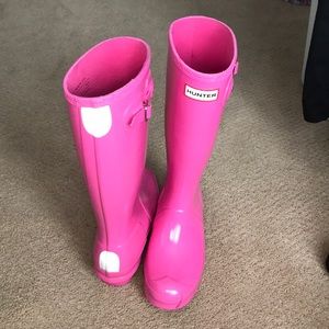 Pink hunters boots